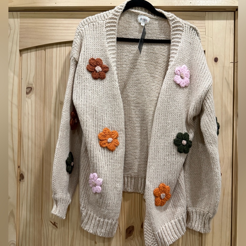 Bibi Cream Knit Cardigan with Floral Appliqués